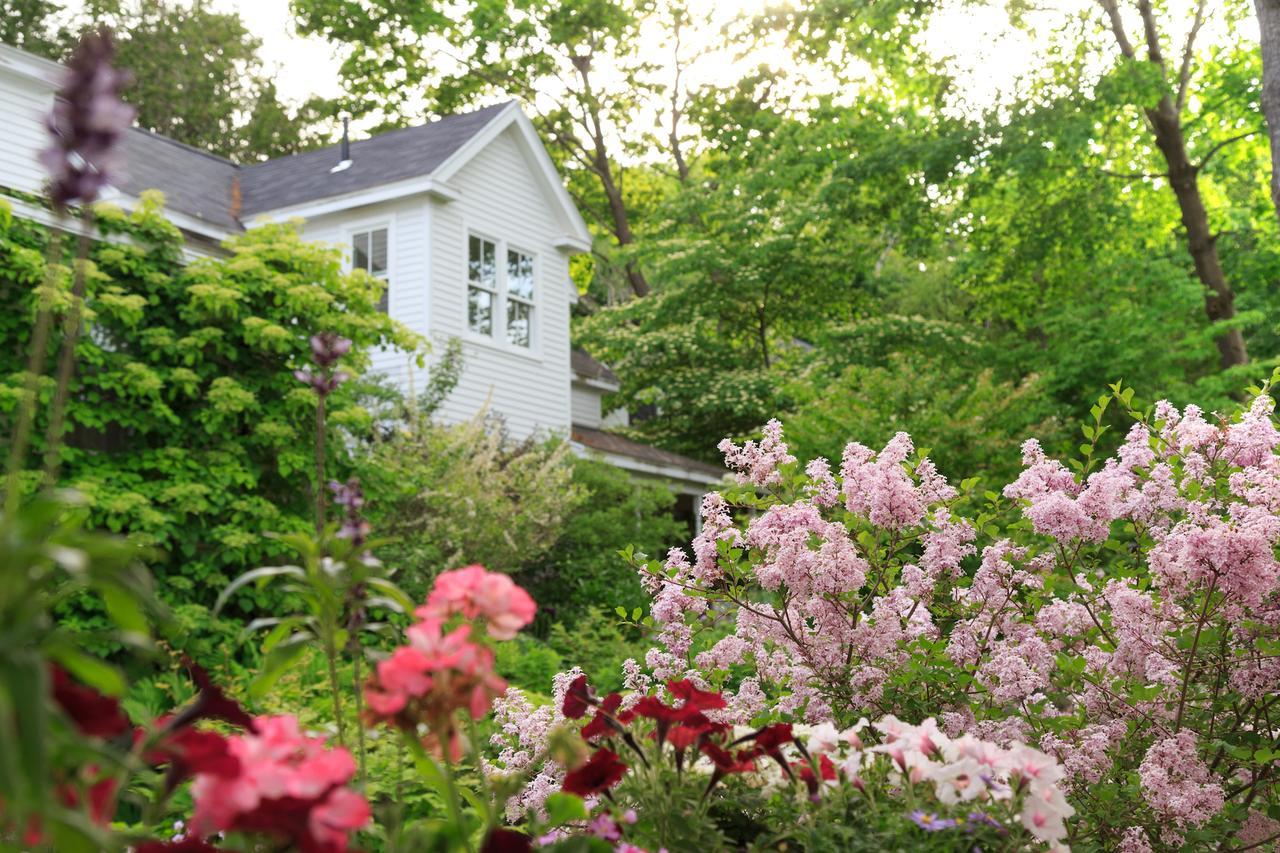 Pentagoet Inn Castine Exterior photo