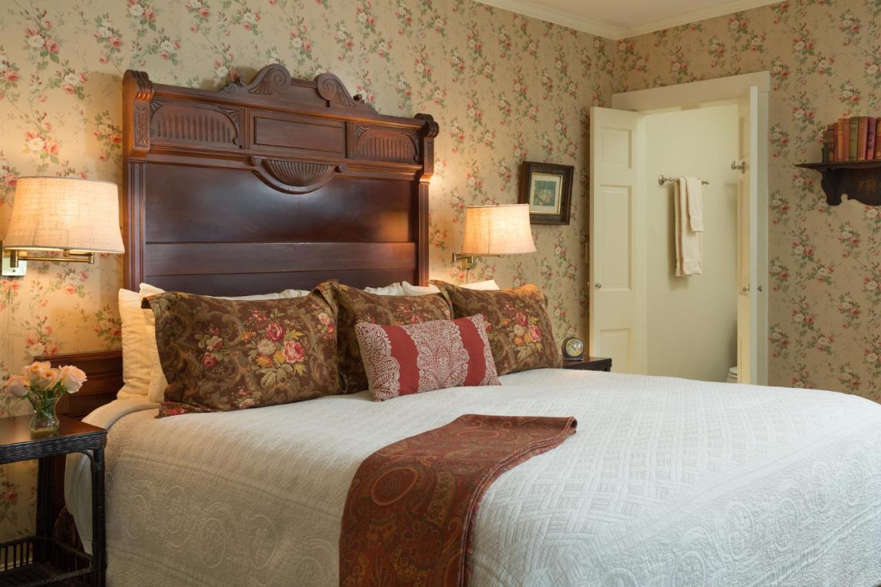 Pentagoet Inn Castine Exterior photo
